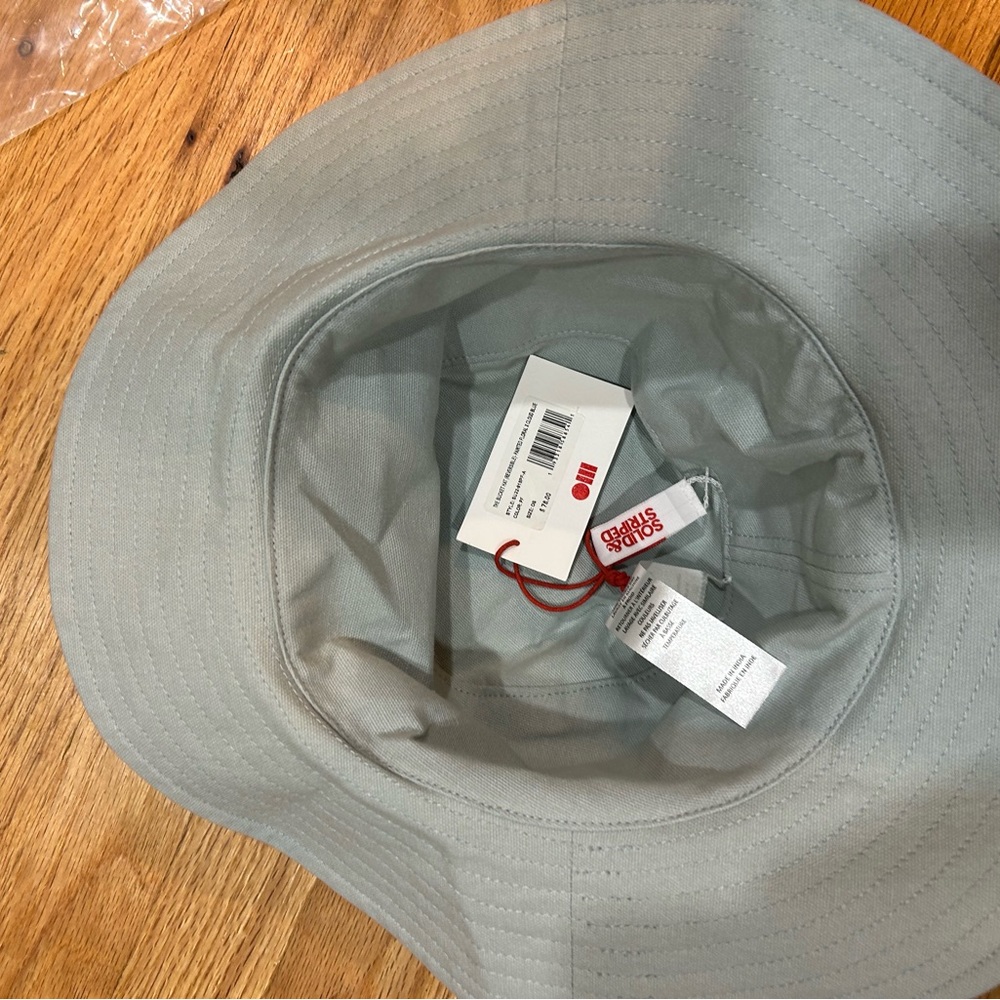 Madewell x Solid & Striped® Canvas Bucket Hat - Picture 14 of 16